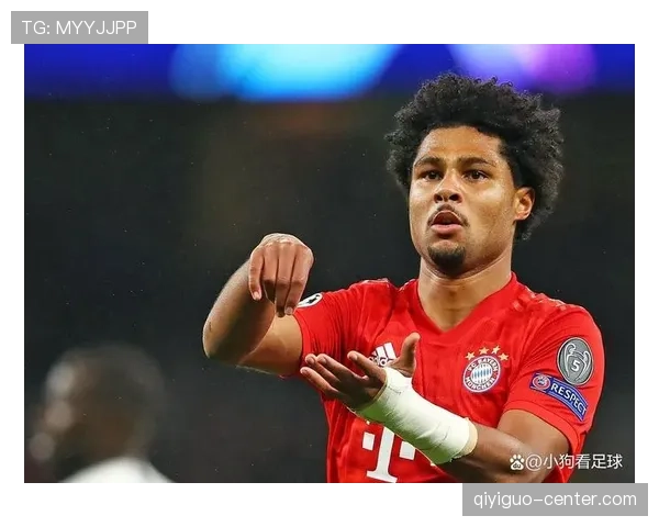 格纳布里边路爆破压制防线，关键战成拜仁进攻变奏点