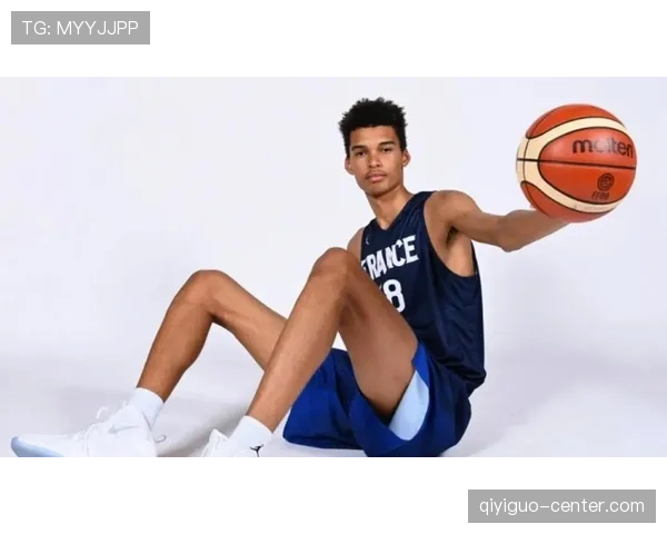 维克托·文班亚马挡拆拉开防线助马刺提升关键时刻得分效率