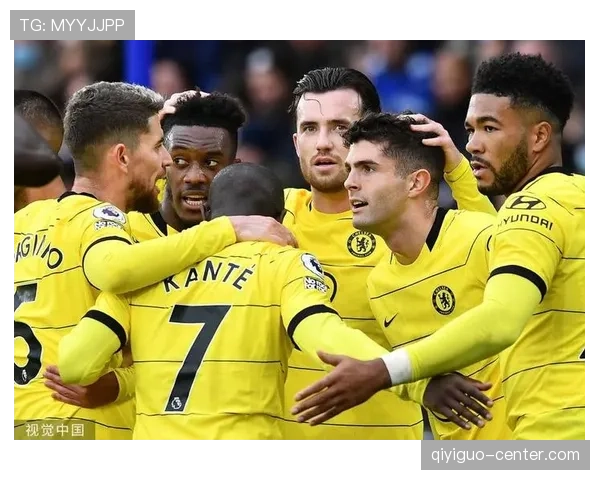 罗德里与坎特在中场控制上显现偏向控球与反击的结构分化