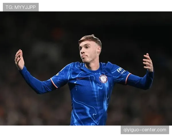 切尔西防线在高位压迫状态下频繁暴露空间，赛季表现稳定性面临考验