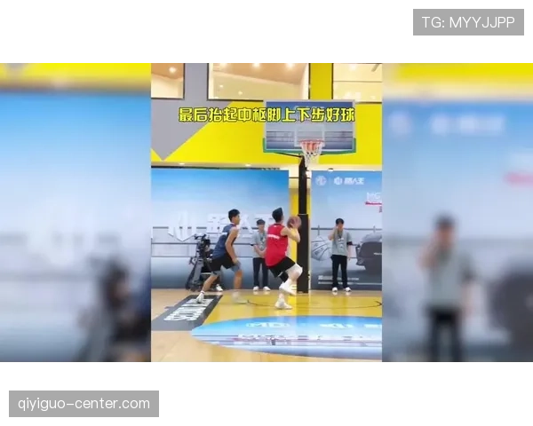 篮球争球违例判定：何时宣告争球？规则解析